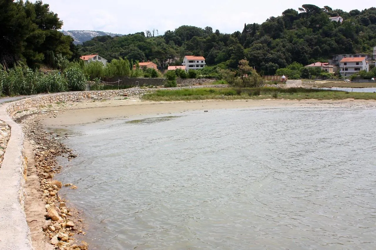 Apartments And Rooms With Parking Space Palit, Rab - 21755 Rab Town Pensjonat