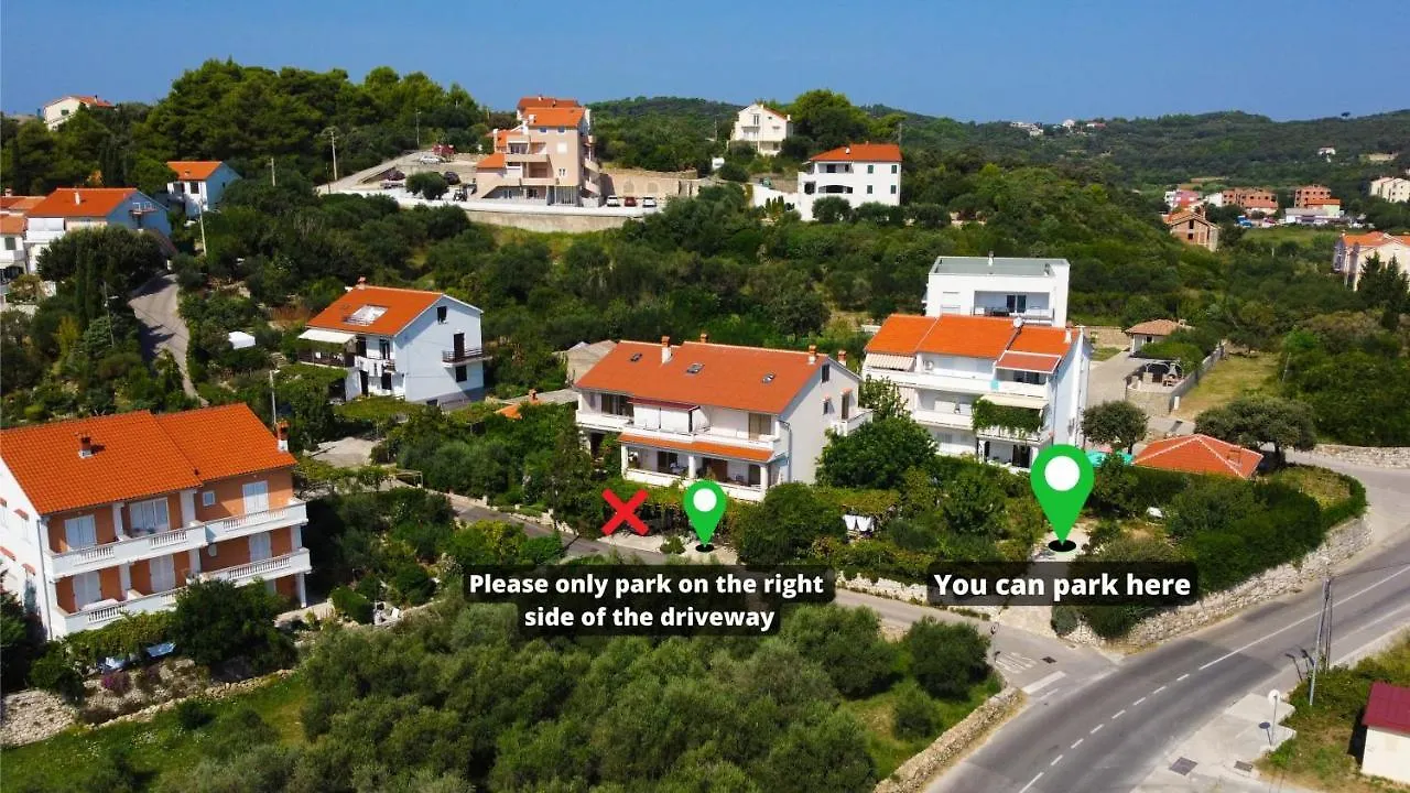 Apartments And Rooms With Parking Space Palit, Rab - 21755 Rab Town