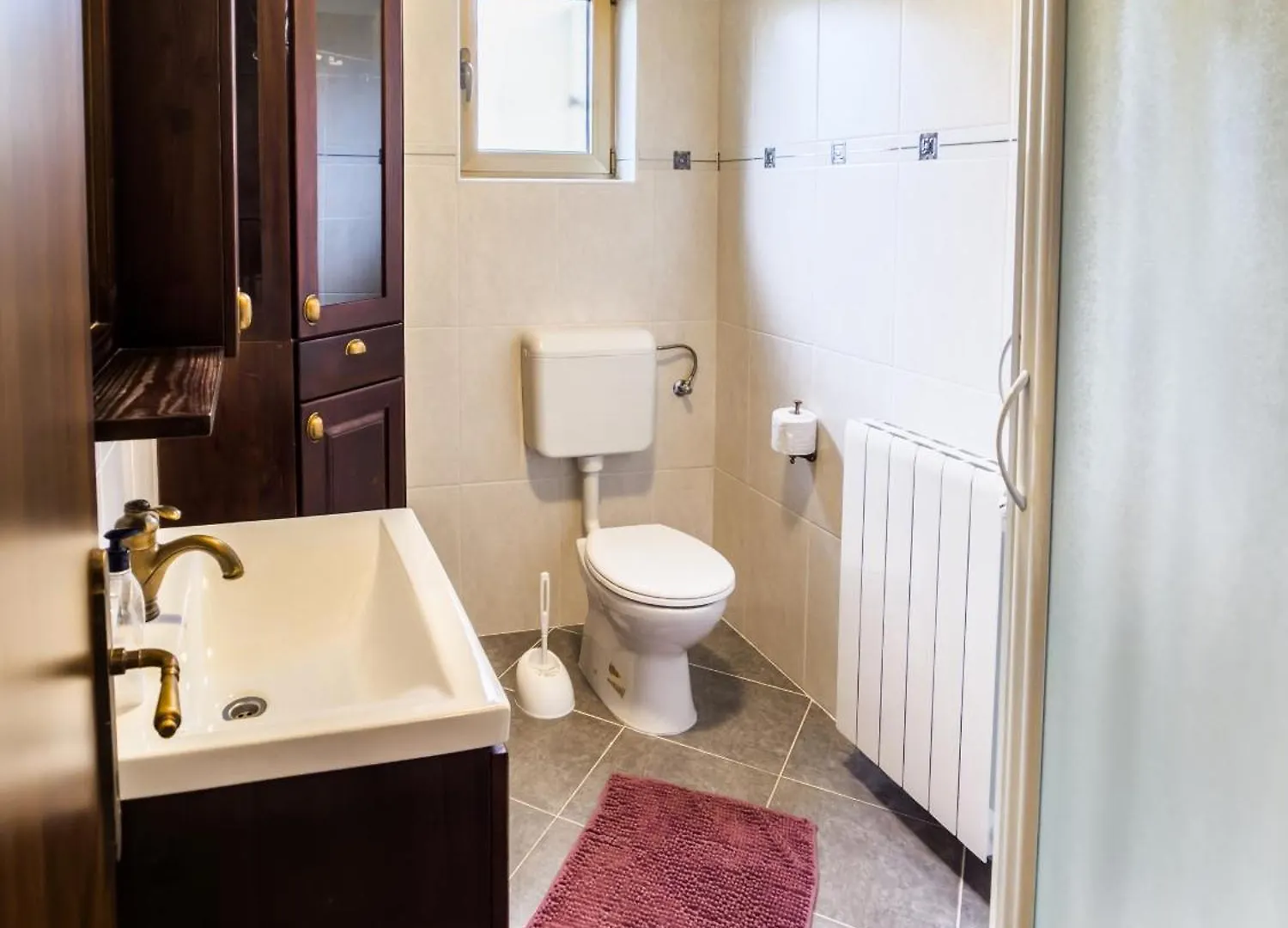 Pensjonat Apartments And Rooms With Parking Space Palit, Rab - 21755 Rab Town